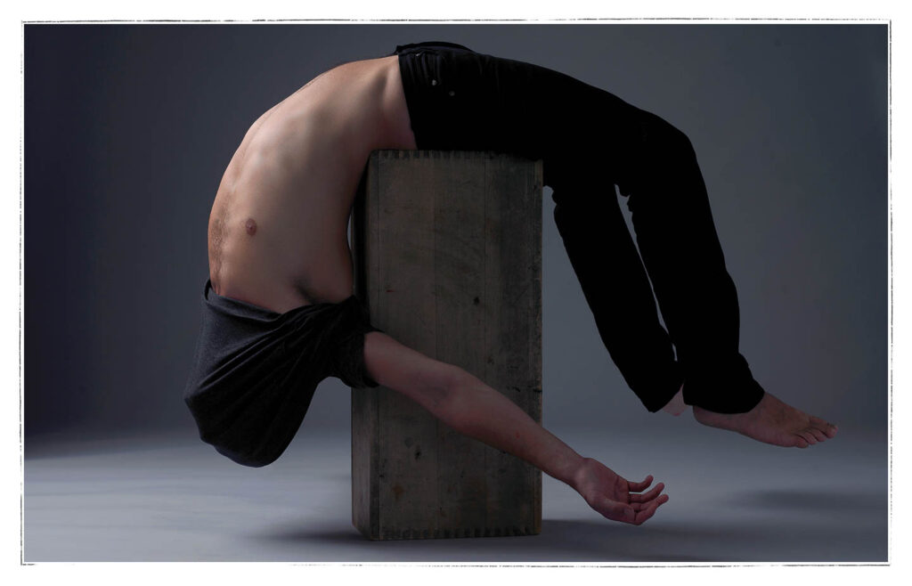 2008-matthieu-lavanchy-james-thom-photo-06-1.jpg