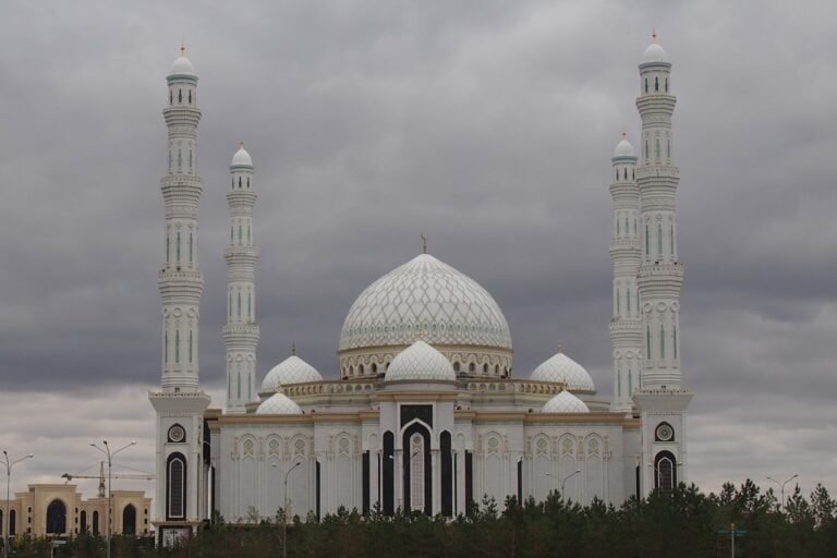 adab pergi masjid
