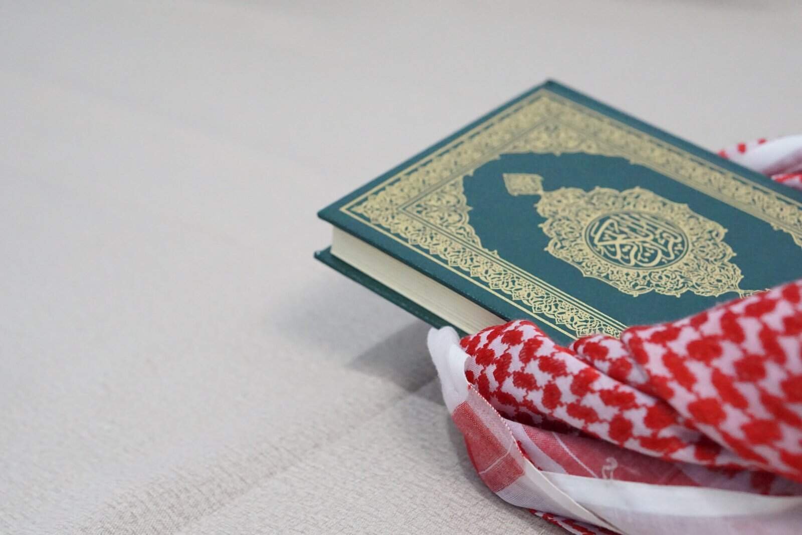 malaikat dalam al-quran dan hadis