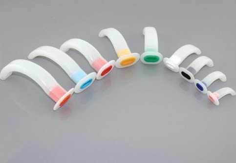 type of oropharyngeal airway, different size