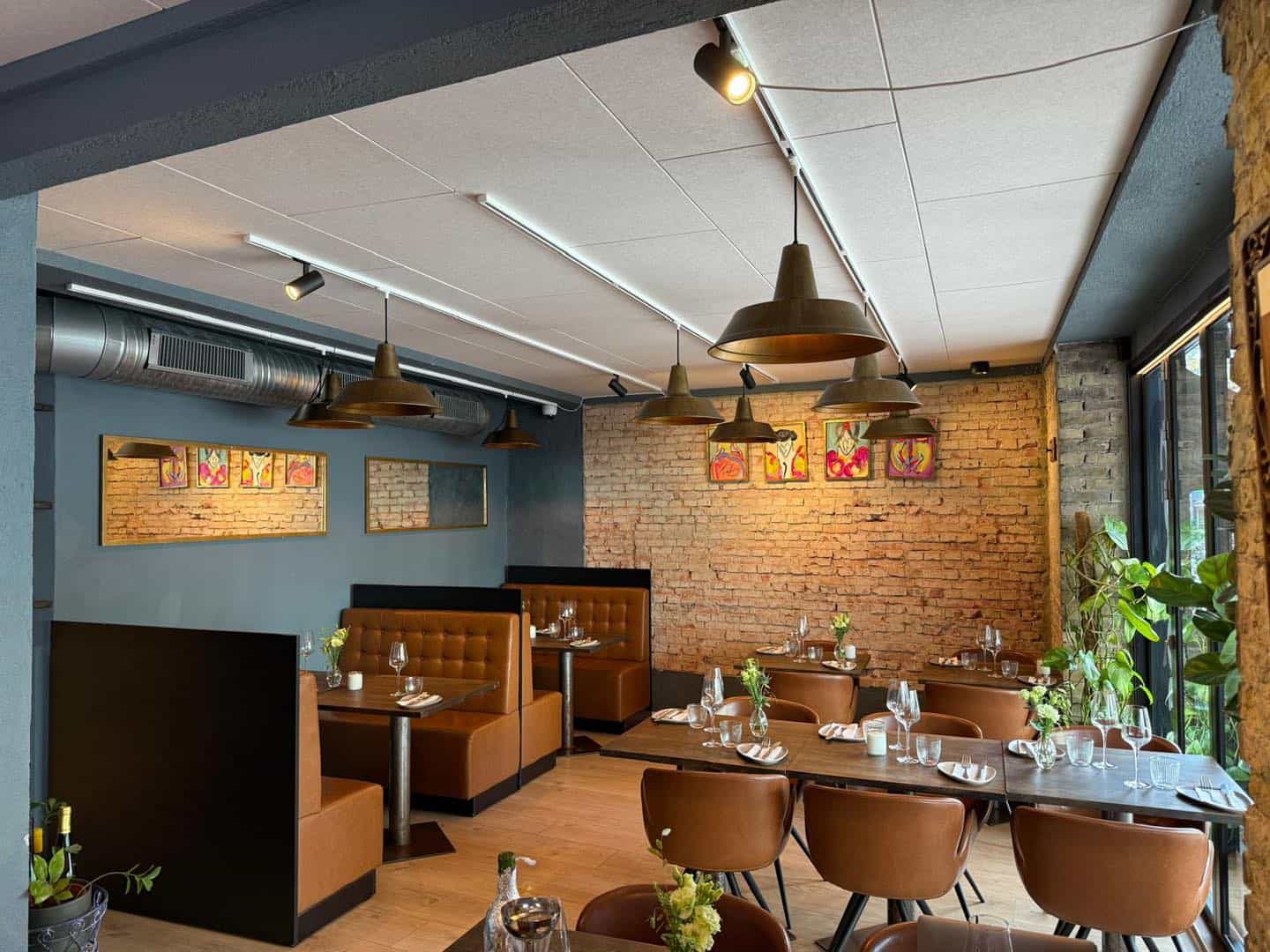 Loftsløsning til restaurant i Aarhus med moderne design og optimal funktionalitet.