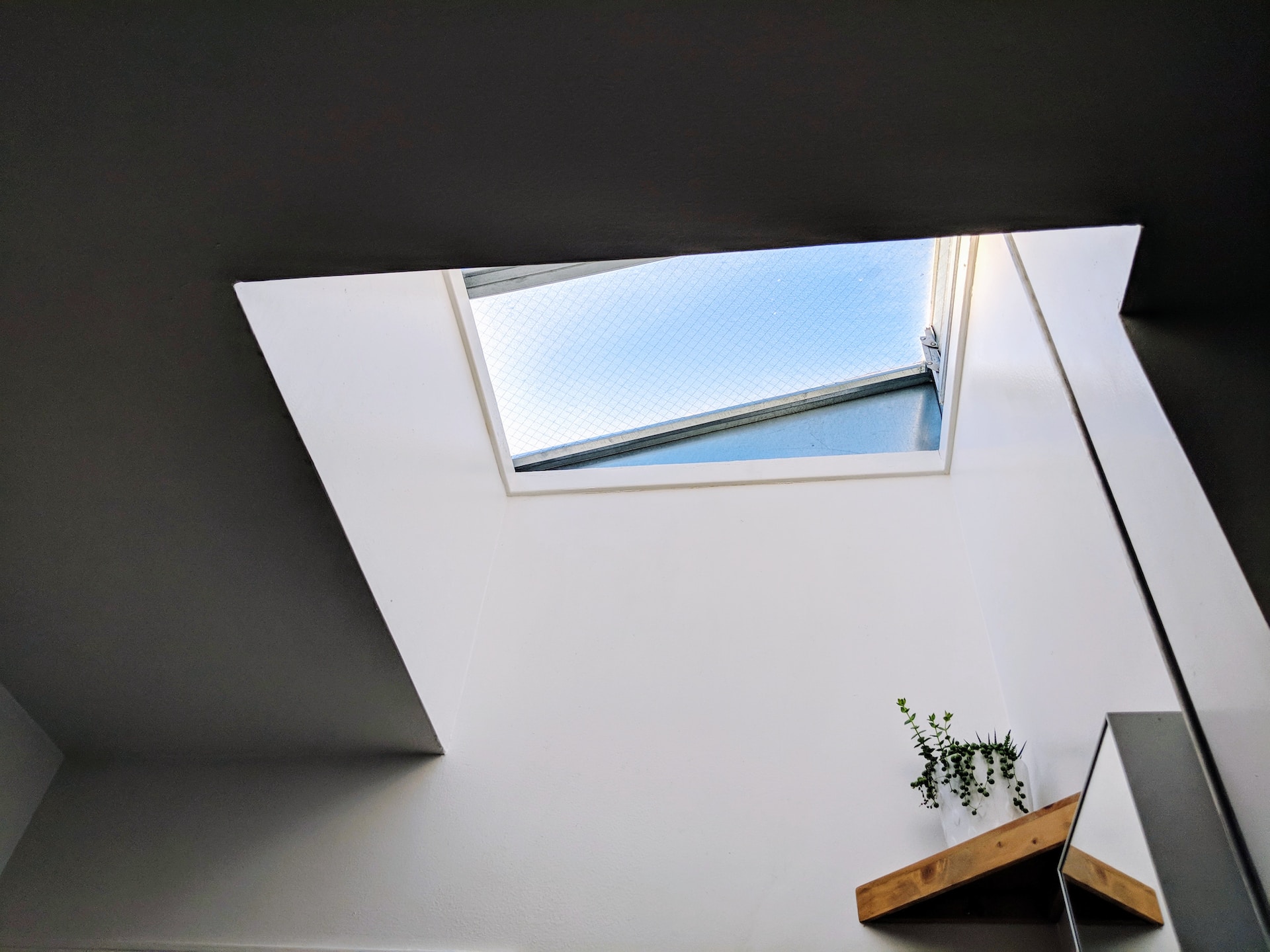 layton diament EAwV4grbzSc unsplash