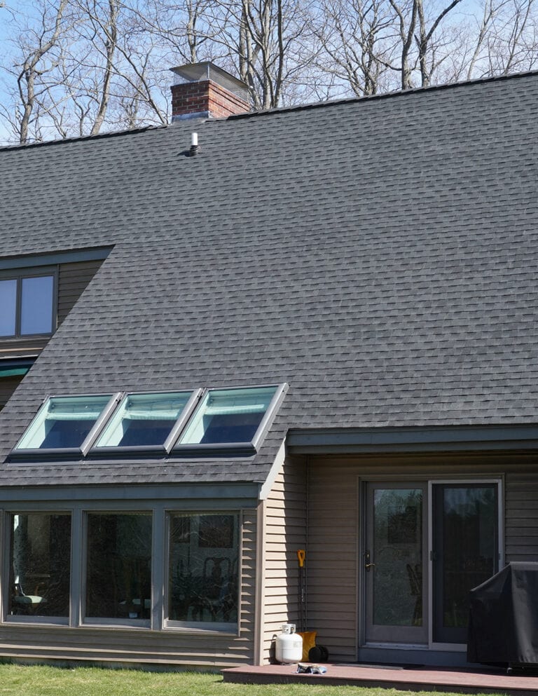 Asphalt roof