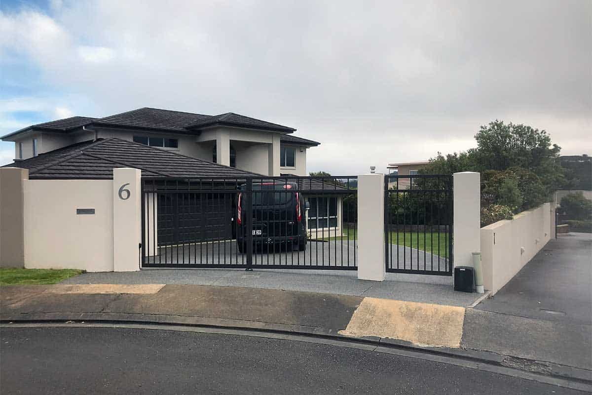 JDees Automatic Gate