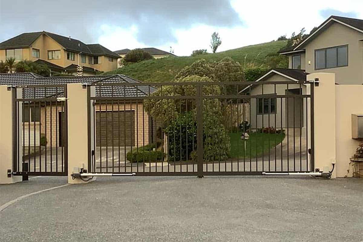 JDees Automatic Gate