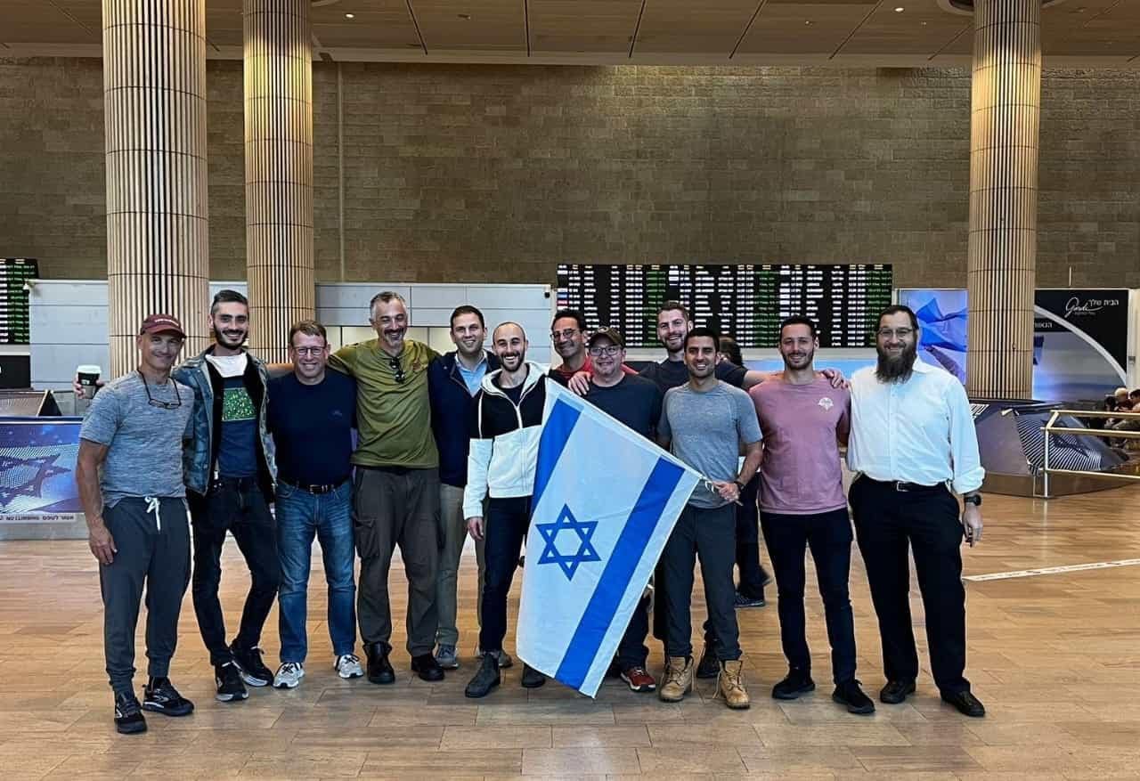 Doctors who arrived in Israel with EVP. Four from Pittsburgh.