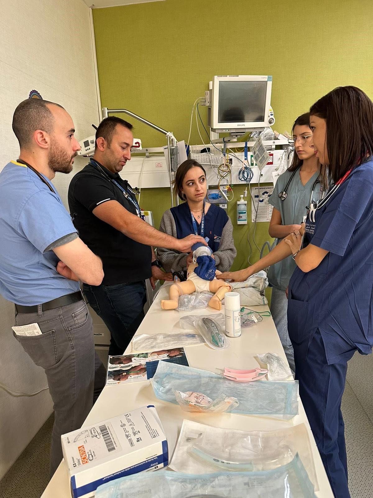 Dr. Natan Cramer leading pediatric emergency simulations at Ziv Medical Center - Oct 2023