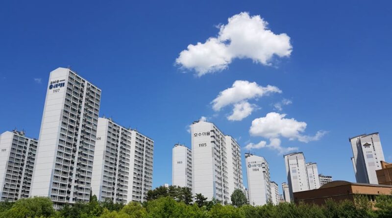 경찰청 세종 이전 - 세종 아파트 단지 전경 — 경찰청 세종 이전으로 주거 수요가 몰릴 지역
