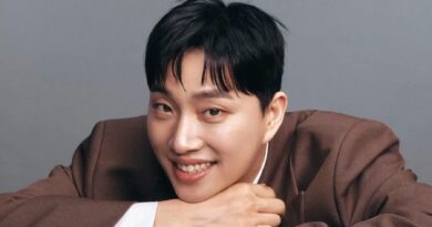 박위 케냐 봉사 논란 - 박위 케냐 봉사 논란 관련 최근 기사에 실린 박위 인물 사진
