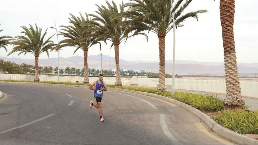 انطلاق التسجيل في أيلة نصف ماراثون البحر الأحمر بدعم كبير والتزام بالاستدامة 1 انطلاق التسجيل في أيلة نصف ماراثون البحر الأحمر بدعم كبير والتزام بالاستدامة