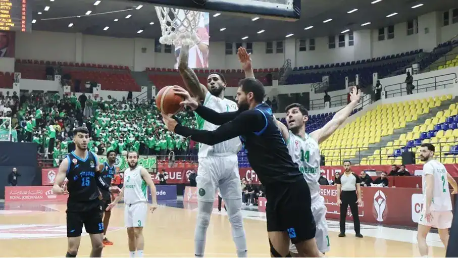 الفيصلي يحسم قمة الوحدات ويتابع انتصاراته في كأس الأردن لكرة السلة 1 الفيصلي يهزم الوحدات في كأس الأردن للسلة