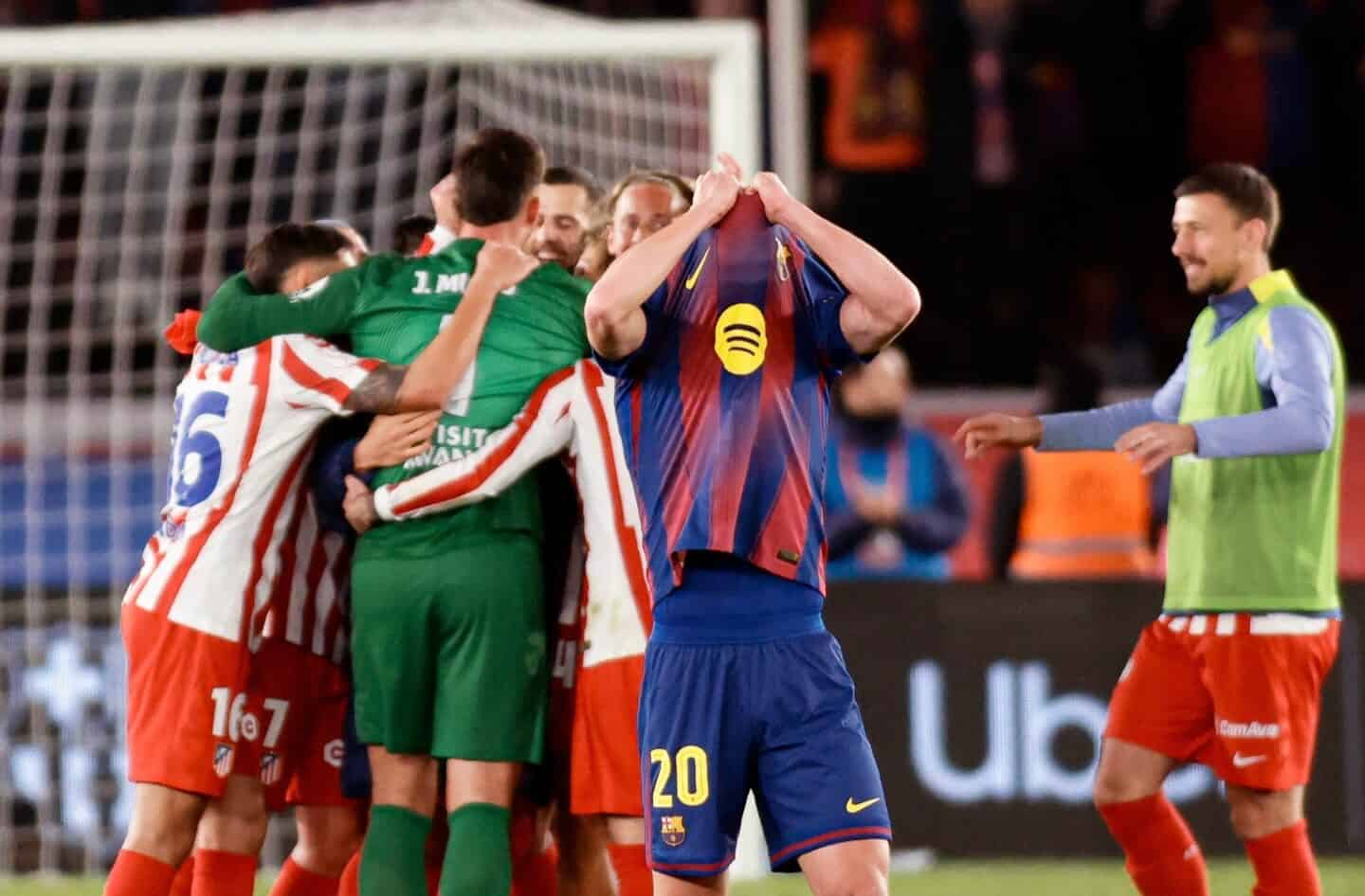 رغم اكتساح أتلتيكو… برشلونة يودّع كأس إسبانيا ويخسر بطاقة النهائي 1 برشلونة يودّع كأس الملك رغم فوزه الكبير