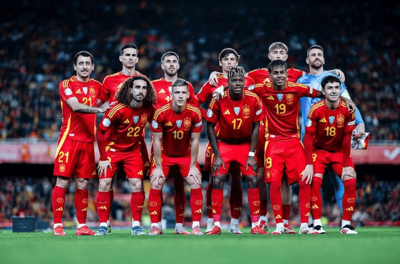 ترتيب المرشحين لكأس العالم 2026: من يقترب من القمة؟ 5 ترتيب المرشحين لكأس العالم 2026: من يقترب من القمة؟