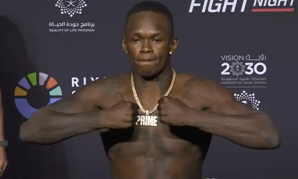 إسرائيل أديسانيا: “هذه ليست نهايتي”.. عودة بطموح جديد في UFC 1 عودة أديسانيا إلى UFC بطموح جديد