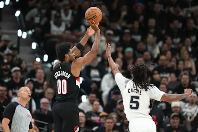نتائج مثيرة في بلاي أوف NBA: فيلادلفيا تتفوق على بوسطن وبورتلاند تعدّل الكفة 1 نتائج NBA: فيلادلفيا تعادل وبورتلاند يفوز
