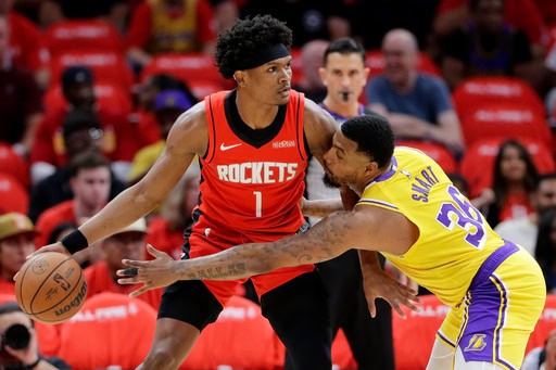 نتائج مثيرة في بلاي أوف NBA: بوسطن يفرض هيمنته وهيوستن يتفوق على ليكرز 1 نتائج بلاي أوف NBA وتألق بوسطن وهيوستن