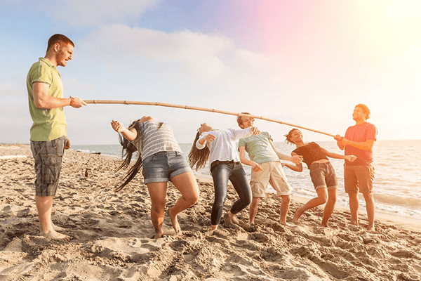 https://spcdn.shortpixel.ai/spio/ret_img,q_cdnize,to_auto,s_webp:avif/karaijet.com/wp-content/uploads/2025/04/Team-building.png