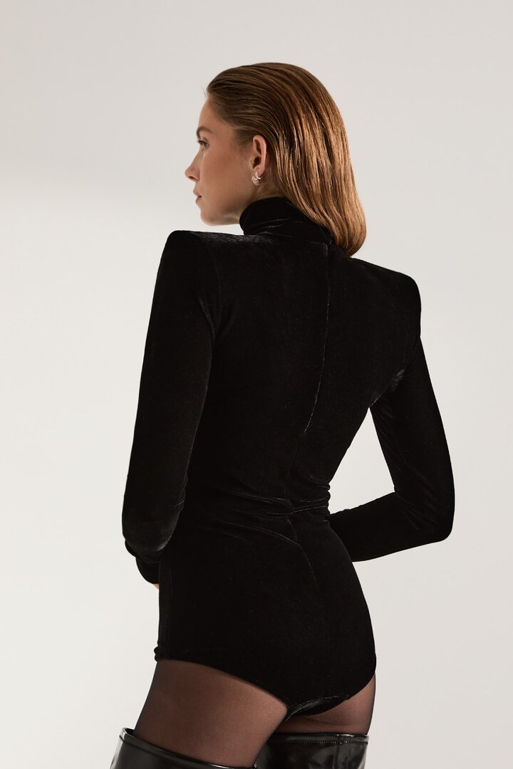 czarne-body-welurowe-velvessa-01-z