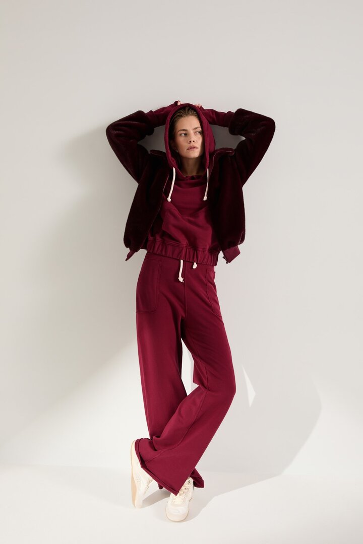 bordowa-bluza-dresowa-02-z