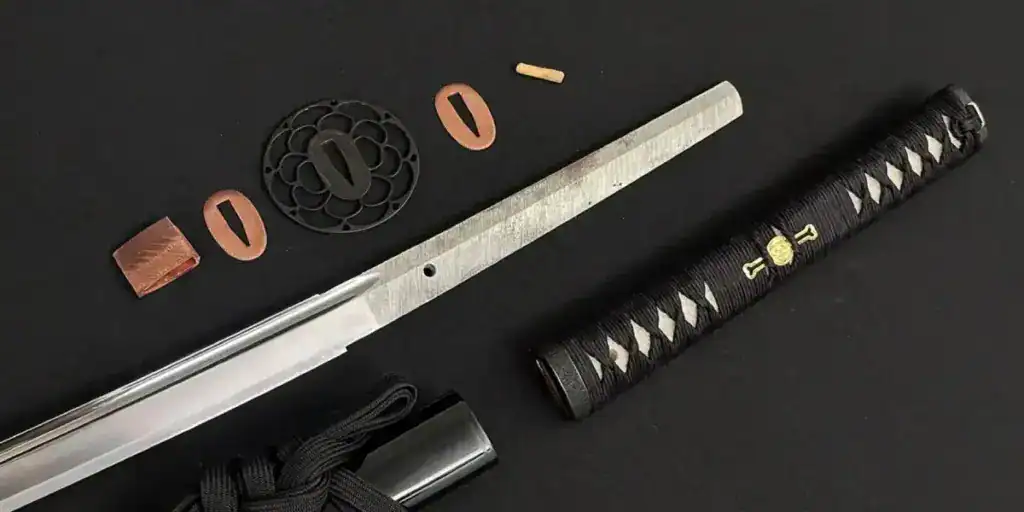 Katana full tang construction