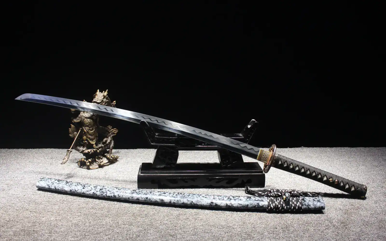 1095 carbon steel katana