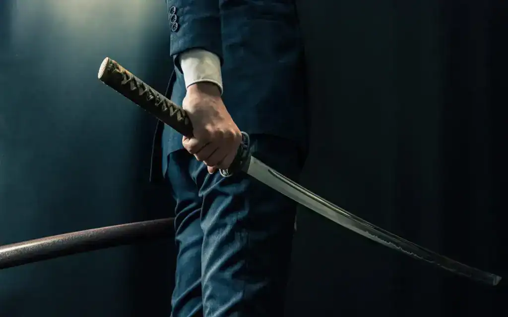 Katana held at side stance