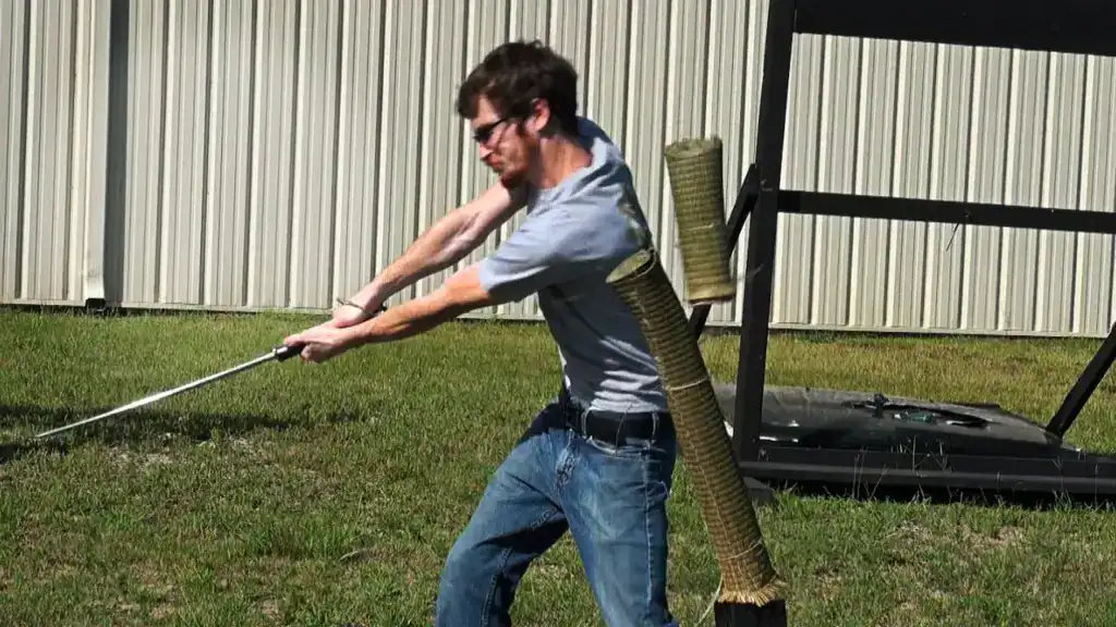 using wakizashi for mat cutting