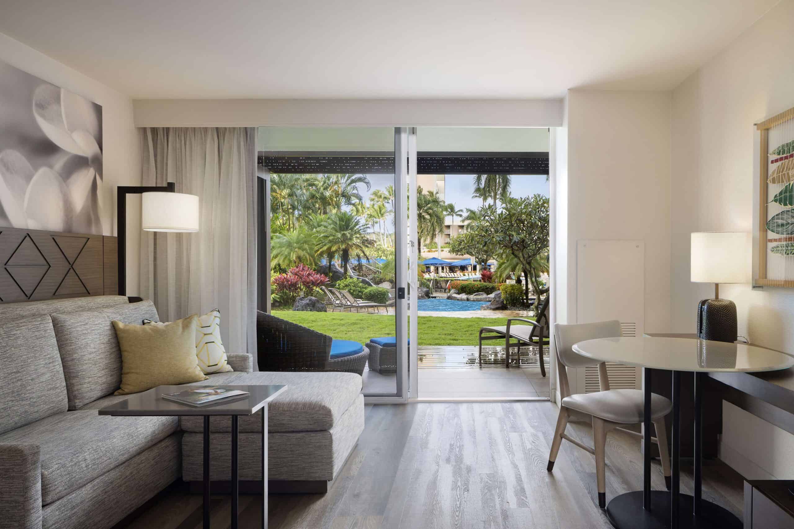 image-deluxe-lanai-1