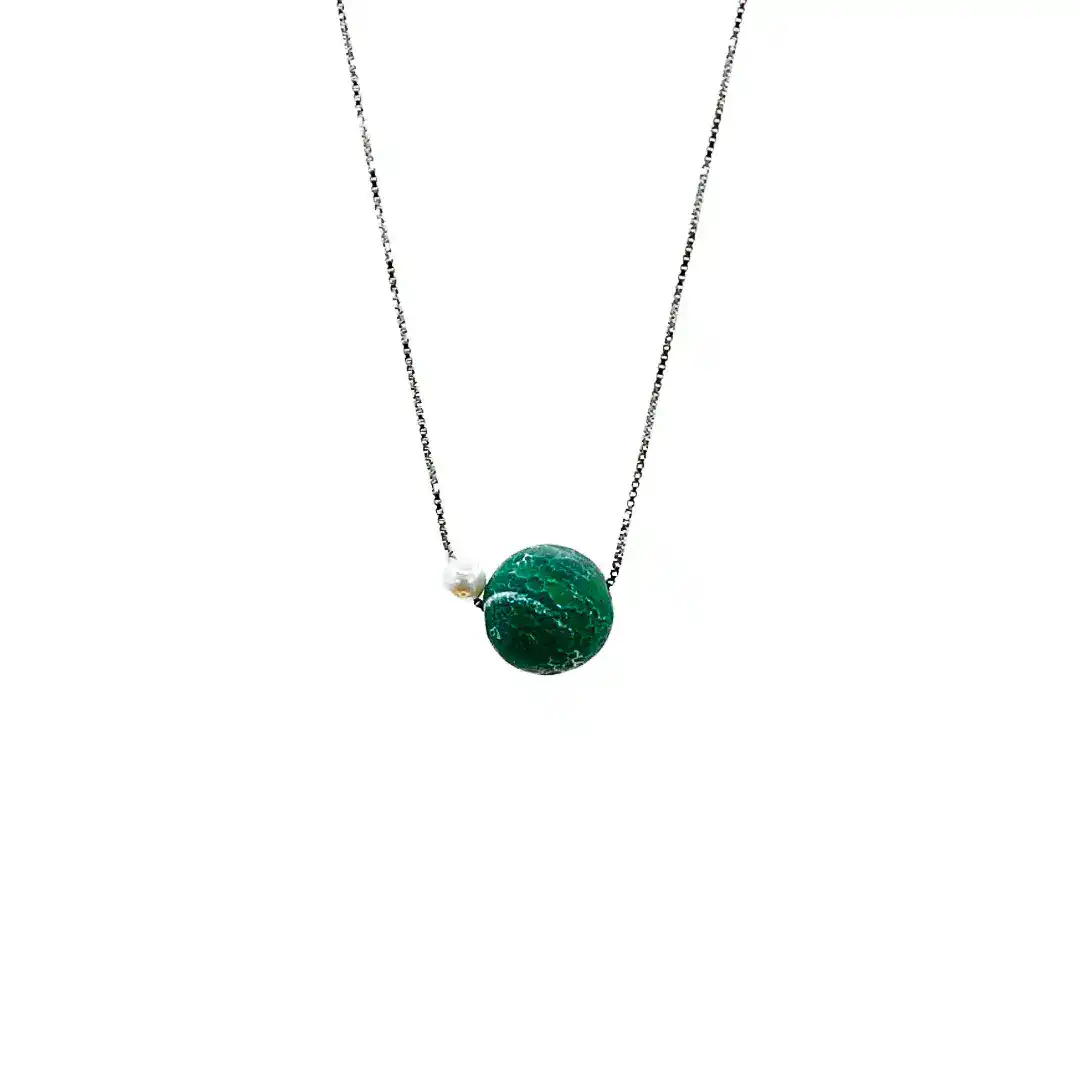 Emerald-Frost-Semi-Precious-Stone-Necklace-keira-k