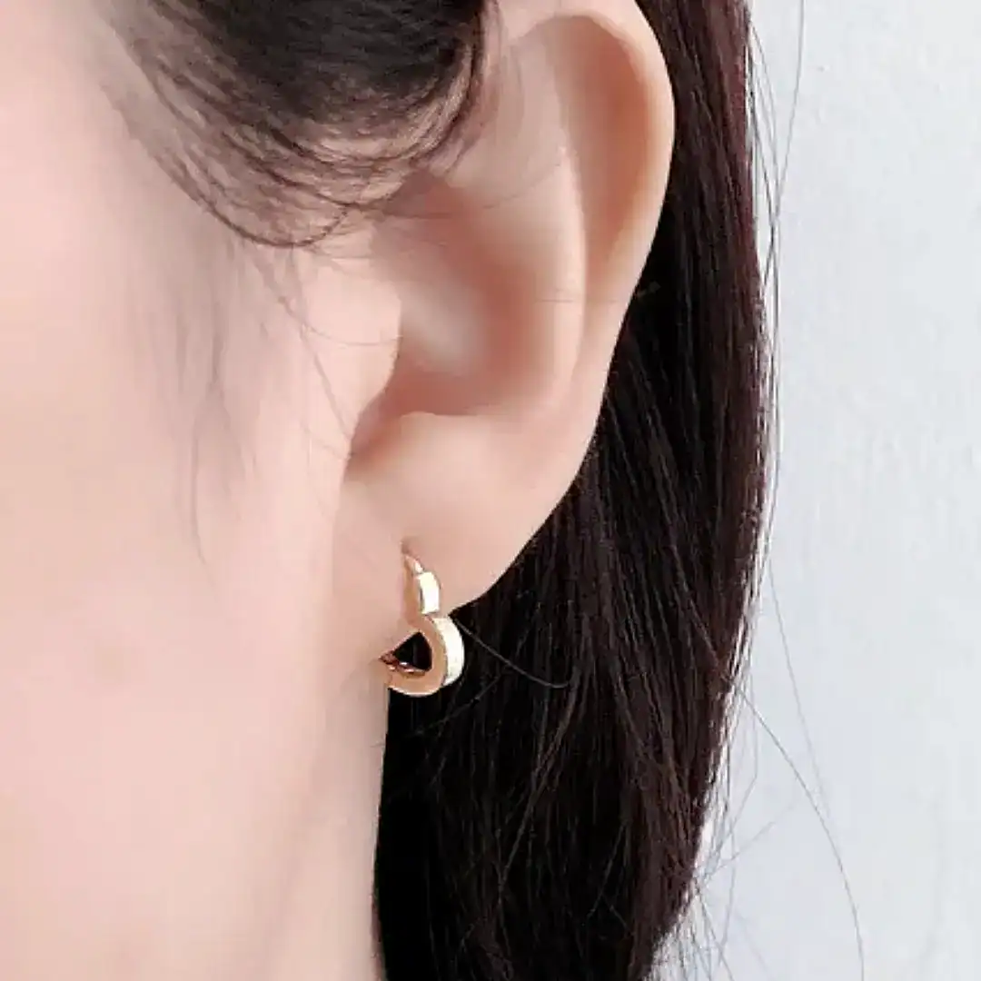 Sweet-Heart-Model-Hoop-Earrings-Keira-K