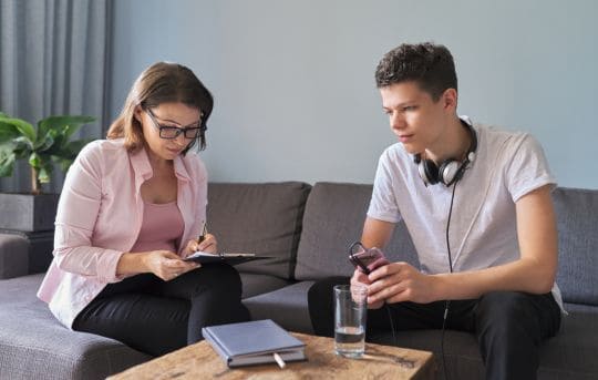 Initiating Conversations with Your Teen about Drug Addiction