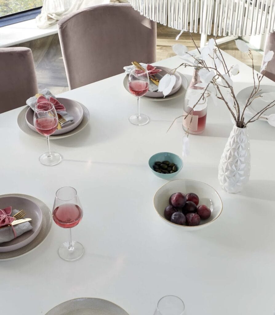 Arum Dining Table - Image 3