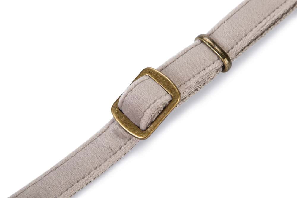 Designed by Lotte - Halsband Velura Grau – Bild 4