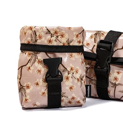 Leckerlitasche Goody Wachs Rose