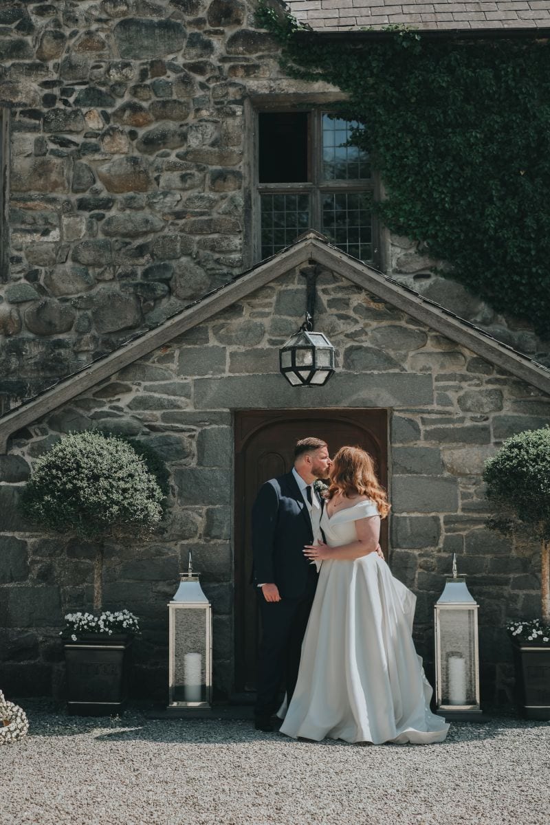 Talhenbont wedding venue Natalie and Tom 