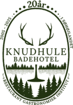 Natursti ved Knudhule Badehotel med natur og ro.
