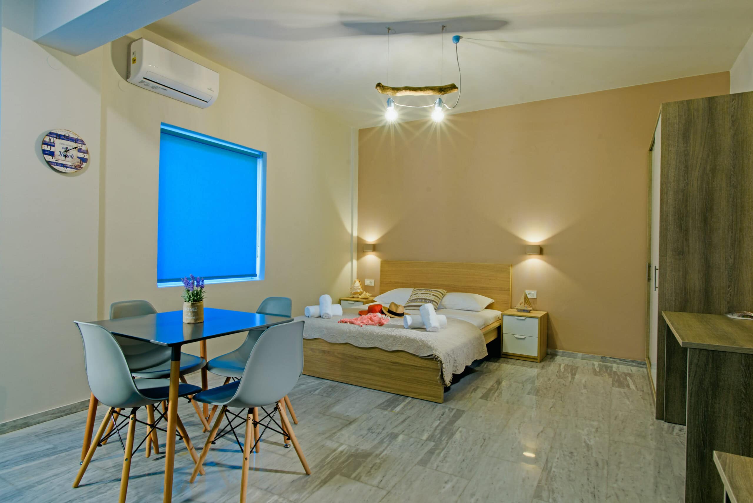 Apartments K3 – Ανακαινισμένα Studios και Διαμερίσματα στο Κέντρο της Πρέβεζας, 1,3 χλμ. από την Παραλία