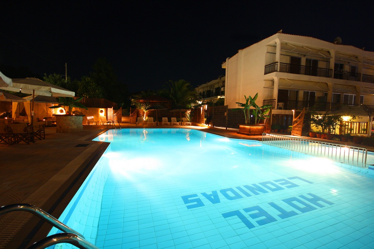 Leonidas Apartments and Suites - Μόλα Καλύβα Χαλκιδικής - φωτογραφία 2