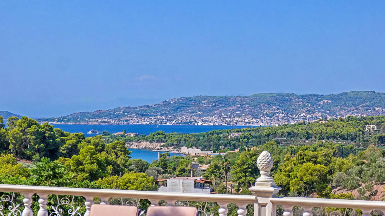 Casa Cicale – Studios και Διαμερίσματα στον Άγιο Αιμιλιανό Πόρτο Χελίου, 500μ. από την Παραλία με Θέα Σπέτσες
