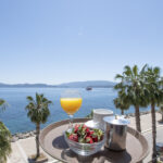 Avra Hotel – Ανακαινισμένο Ξενοδοχείο στα Μέθανα, Δίπλα στη Θάλασσα του Σαρωνικού - φωτογραφία 3