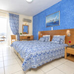 Avra Hotel – Ανακαινισμένο Ξενοδοχείο στα Μέθανα, Δίπλα στη Θάλασσα του Σαρωνικού - φωτογραφία 4