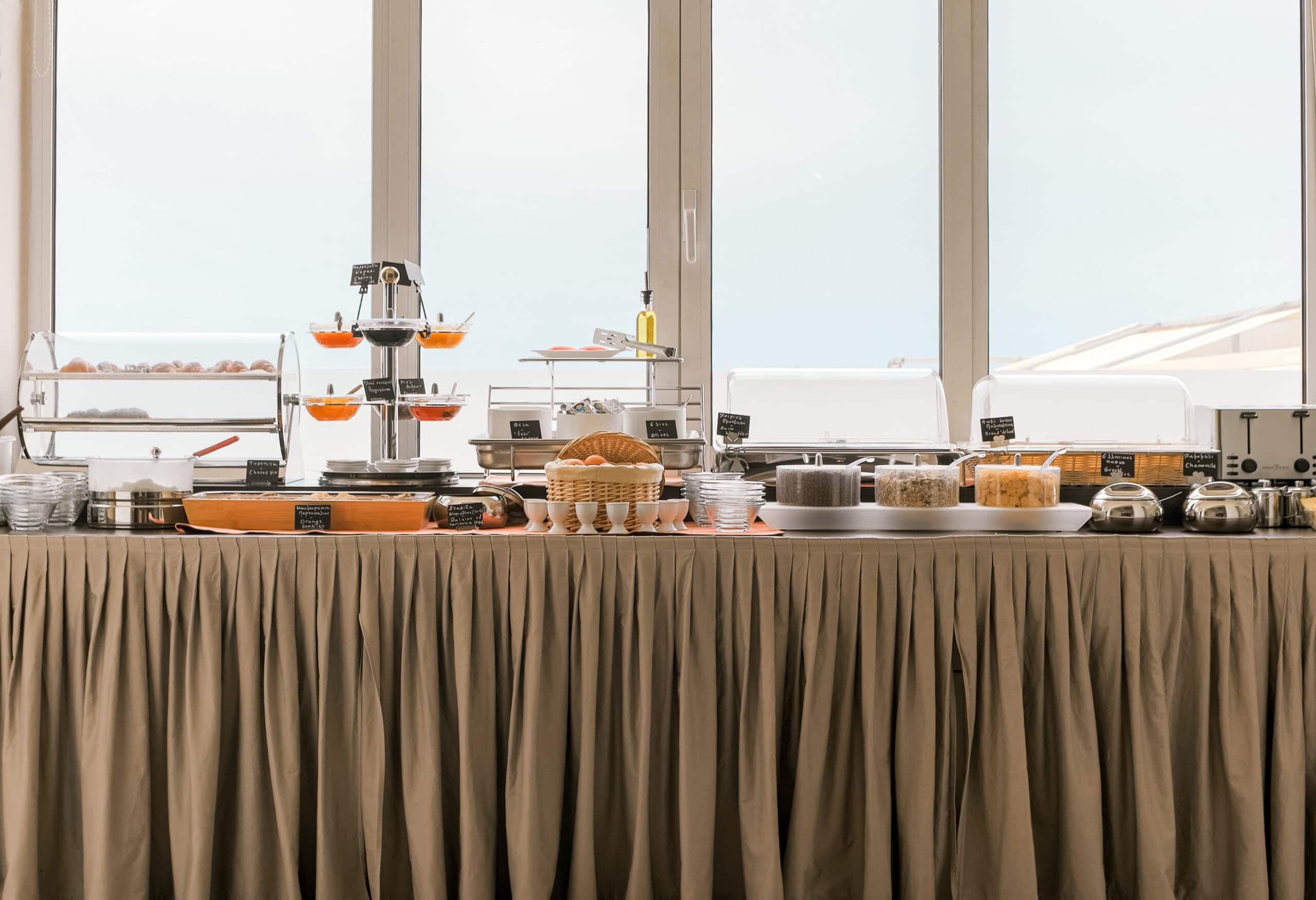 Plaza Hotel – Λουτράκι, 100μ. από την Παραλία - φωτογραφία 6