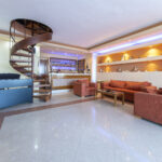 Avra Hotel – Ανακαινισμένο Ξενοδοχείο στα Μέθανα, Δίπλα στη Θάλασσα του Σαρωνικού - φωτογραφία 9