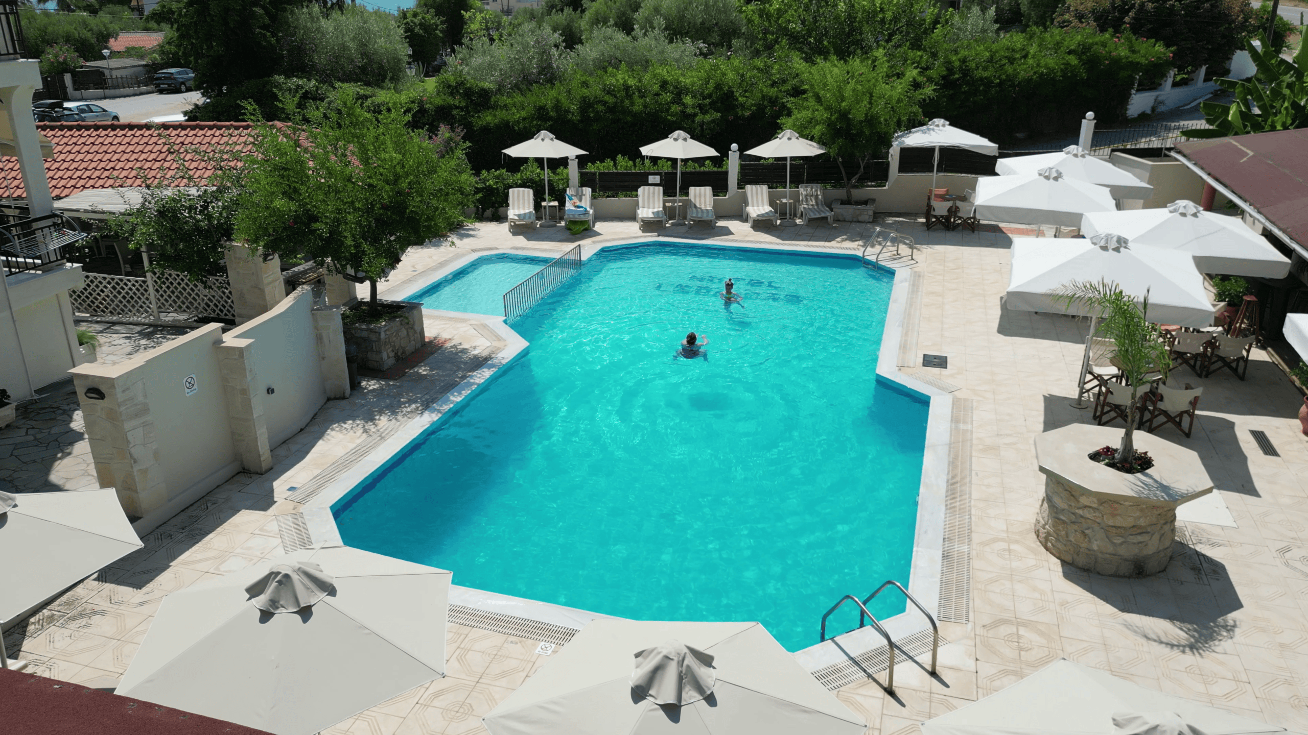Leonidas Apartments and Suites - Μόλα Καλύβα Χαλκιδικής