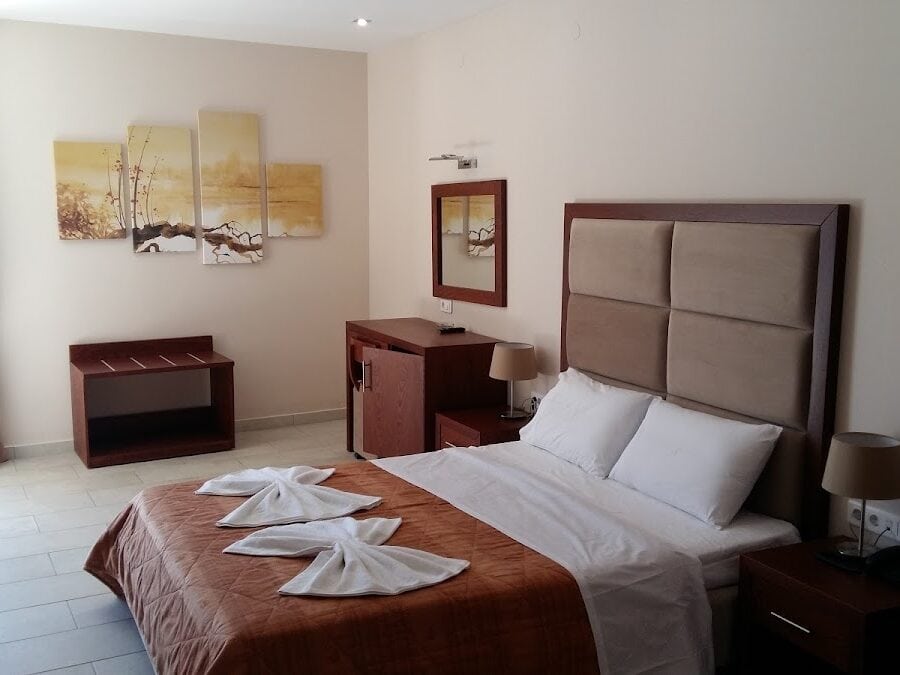HOTEL  ΑΚΤEΟΝ - ΑΚΤΗΣ 58, 21056 ΤΟΛΟ ΑΡΓΟΛΙΔΑΣ
