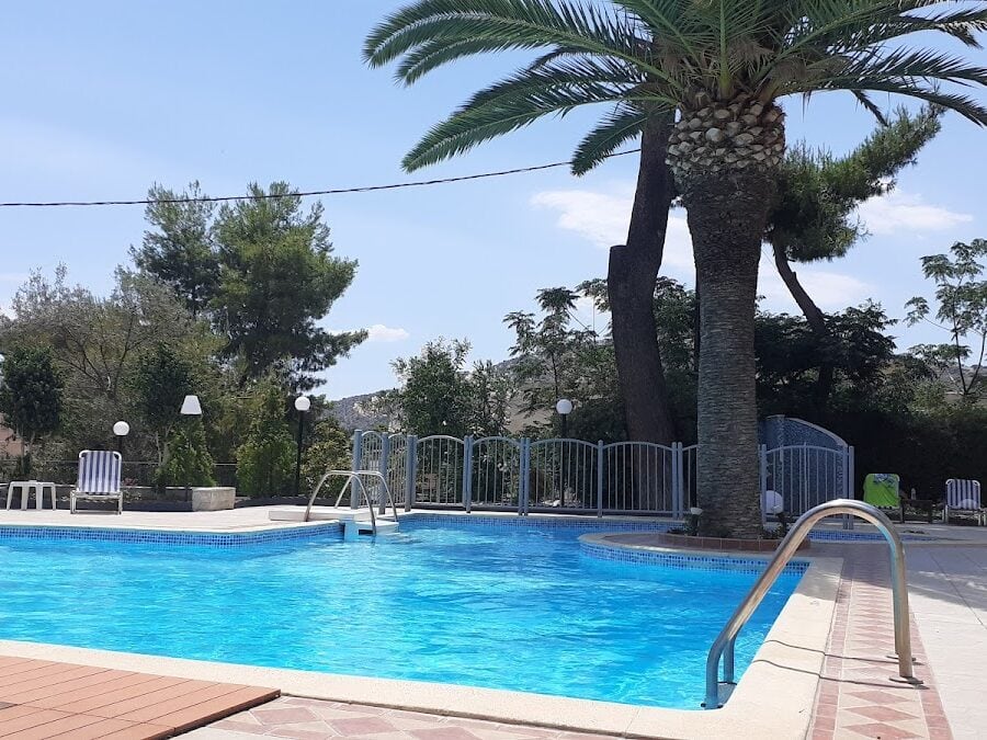TOLON HOLIDAYS - ΑΡΙΝΤΖΗ 8, 21056 ΤΟΛΟ ΑΡΓΟΛΙΔΑΣ ΤΟΛΟ