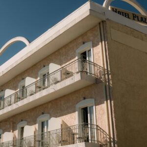 ΞΕΝΟΔΟΧΕΙΟ ΠΛΑΖ - ΣΕΛΙΑΝΙΤΙΚΑ 0, 25100 ΣΕΛΙΑΝΙΤΙΚΑ ΑΙΓΙΟ
