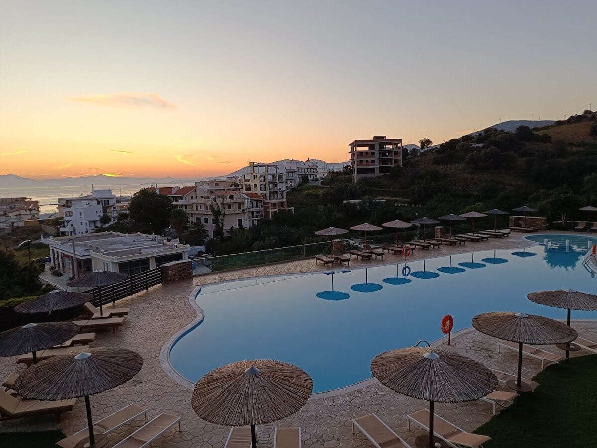 EVIA HOTEL - ΜΑΡΜΑΡΙ 0, 34013 KOINOTHTA ΜΑΡΜΑΡΙOY ΜΑΡΜΑΡΙ