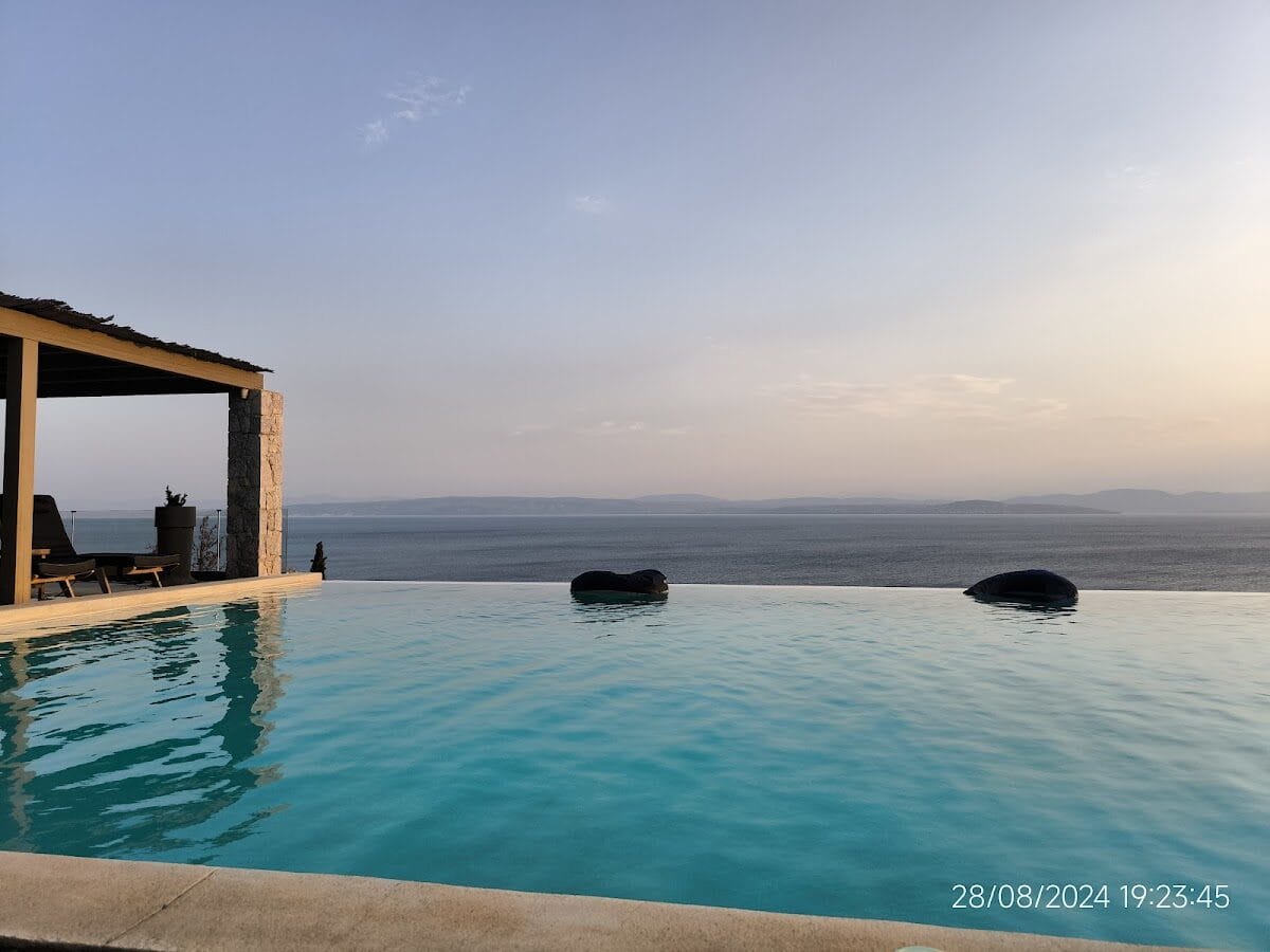 ELIMNION RESORT - ΘΕΣΗ ΡΕΤΣΙΝΟΛΑΚΚΟΣ ΧΡΟΝΙΑ 0, 34005  ΛΙΜΝΗ