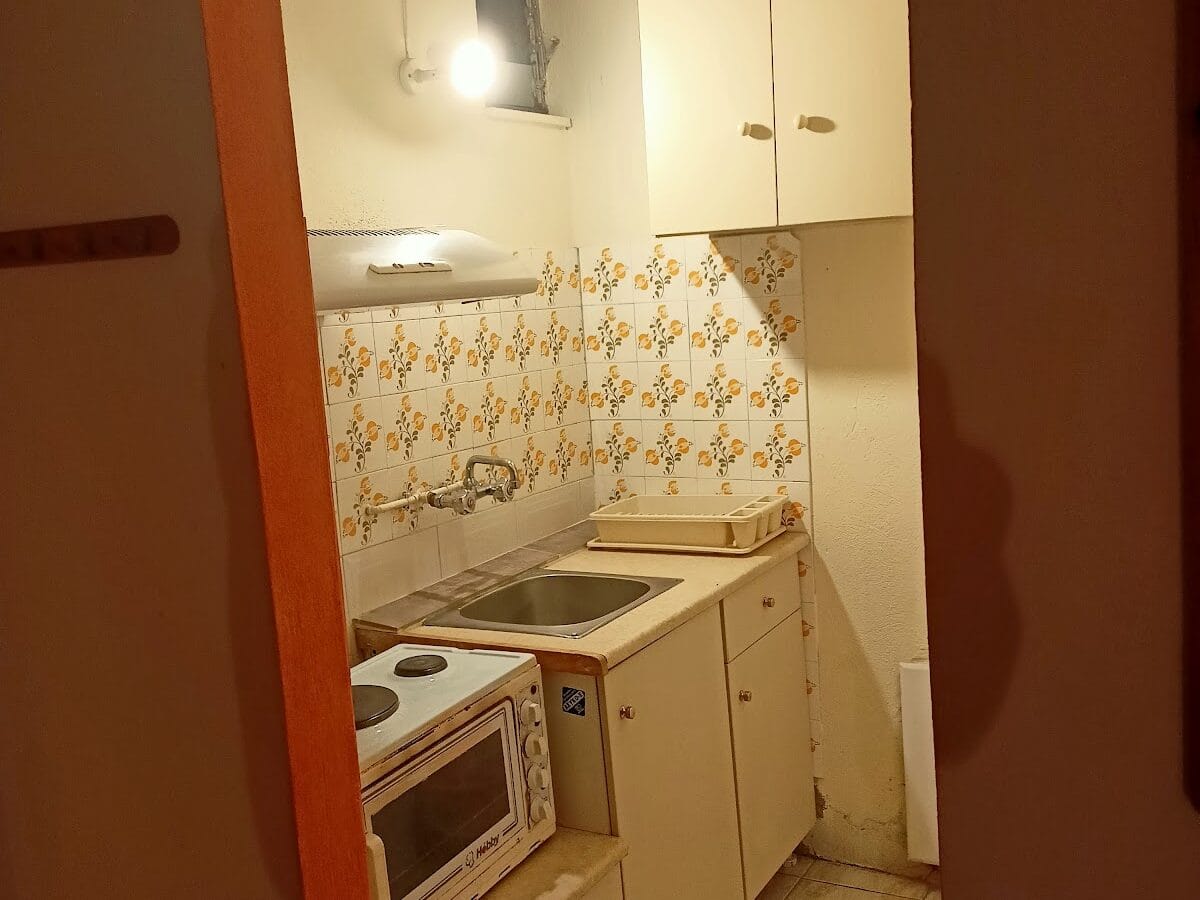 ORION STUDIOS - ΦΙΛΕΛΛΗΝΩΝ  25, 34300  ΛΟΥΤΡΑ ΑΙΔΗΨΟΥ